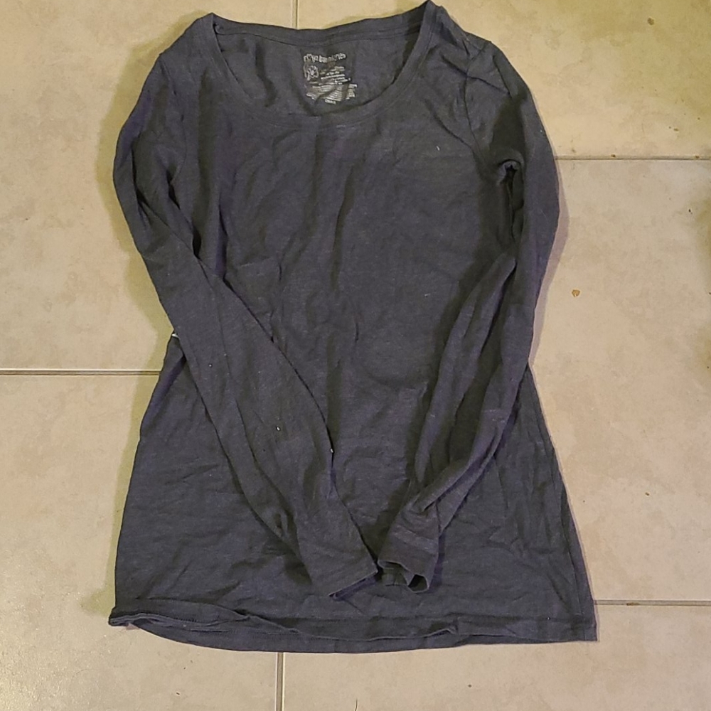 Women's t shirt
